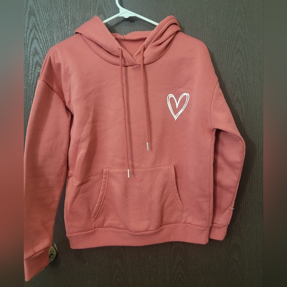 Tops - Rust Hoodie with Heart Design
